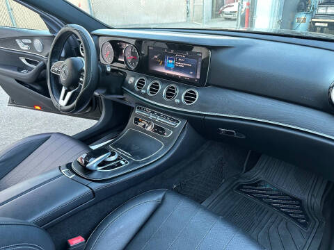 2019 Mercedes-Benz E-Class E 300