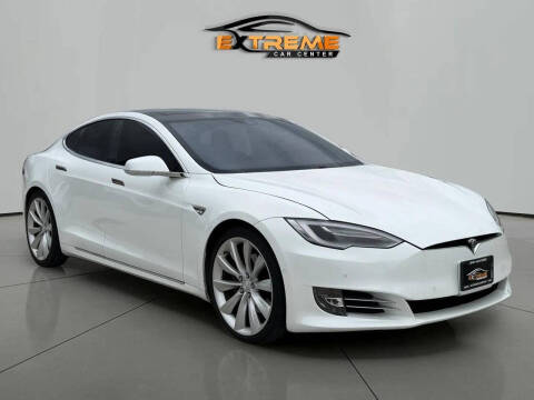 2016 Tesla Model S 90D