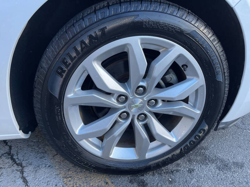 2019 Chevrolet Impala LT