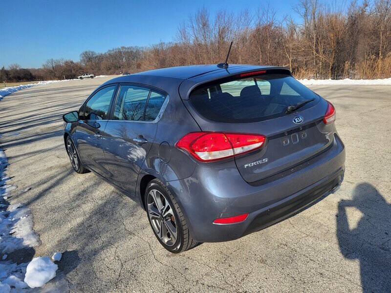 2016 Kia Forte5 EX