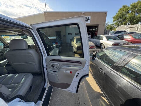 2000 Cadillac Escalade