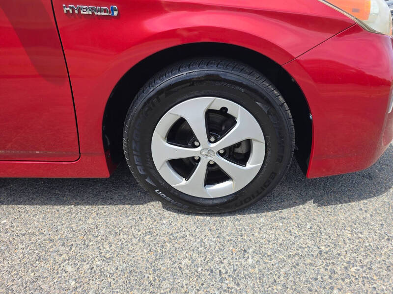 2012 Toyota Prius Two