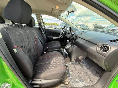 2012 Mazda MAZDA2 Touring