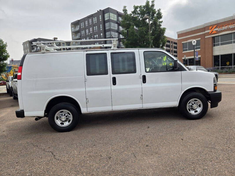 2021 Chevrolet Express 2500
