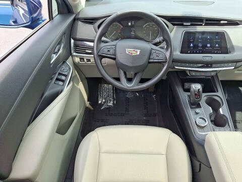 2019 Cadillac XT4 Luxury