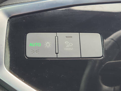 2022 Audi Q3 quattro S line Prem Plus 45 TFSI