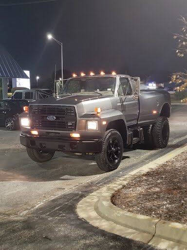 1988 Ford F-700