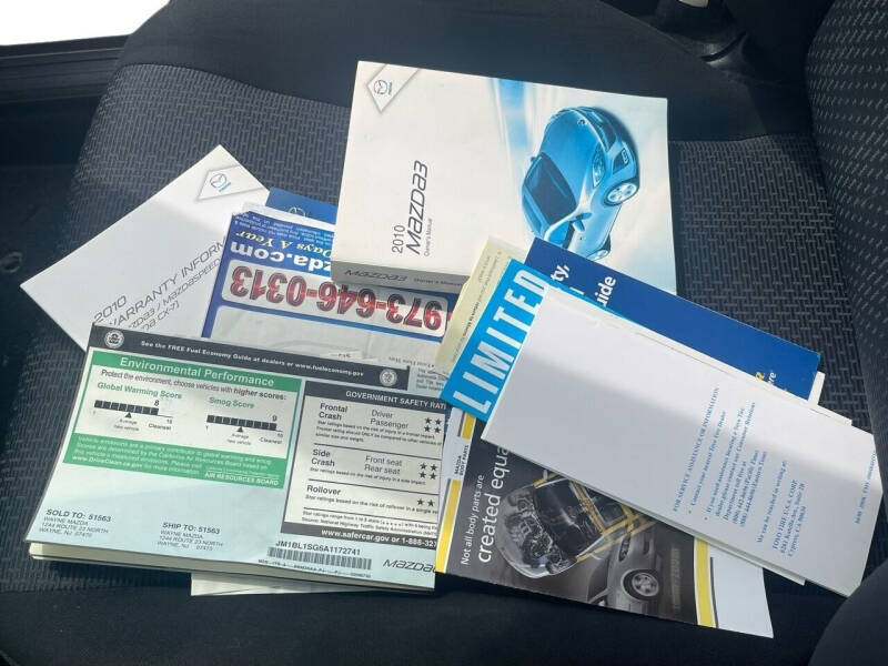 2010 Mazda MAZDA3 i Touring