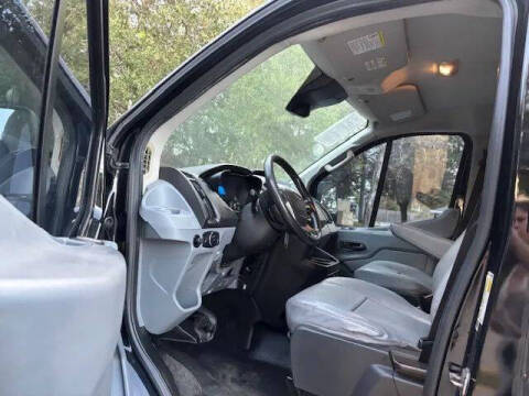 2017 Ford Transit 150