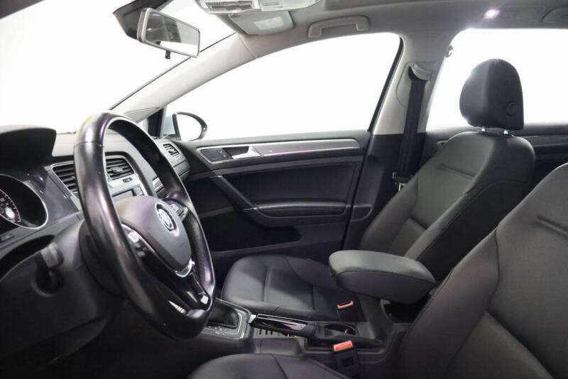 2017 Volkswagen Golf Alltrack