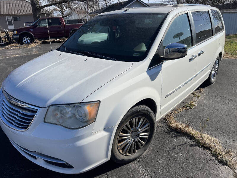 2011 Chrysler Town and Country Limited