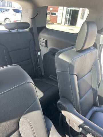 2015 GMC Acadia SLE-2