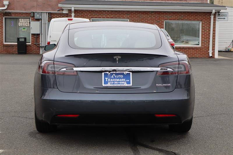 2020 Tesla Model S Performance