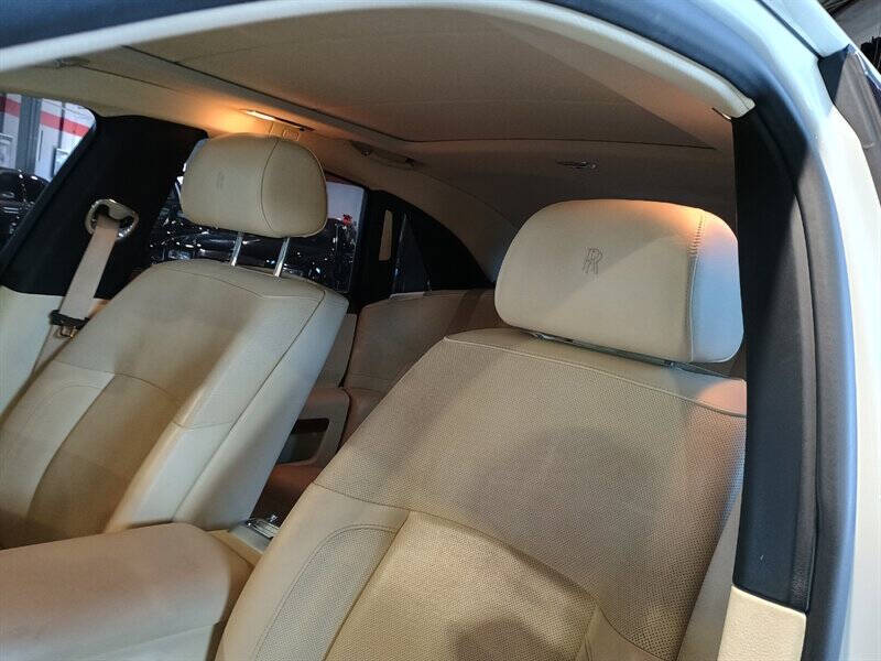 2011 Rolls-Royce Ghost 31