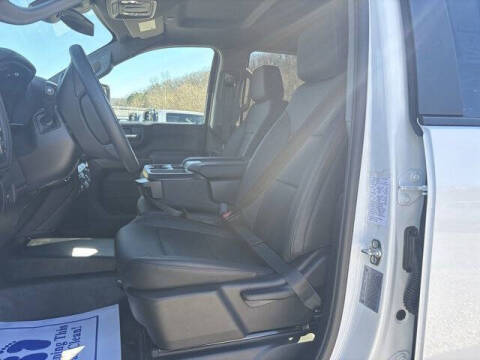 2026 Chevrolet Silverado 3500HD CC Work Truck