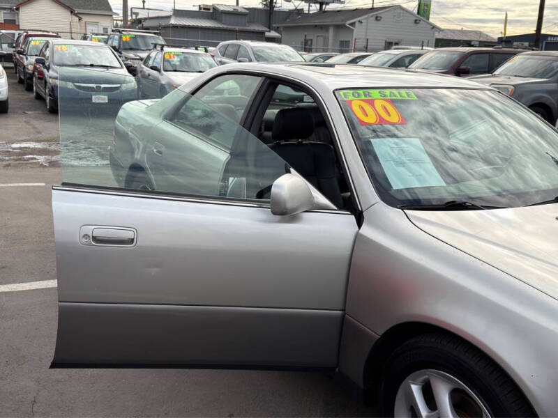 2000 Lexus ES 300