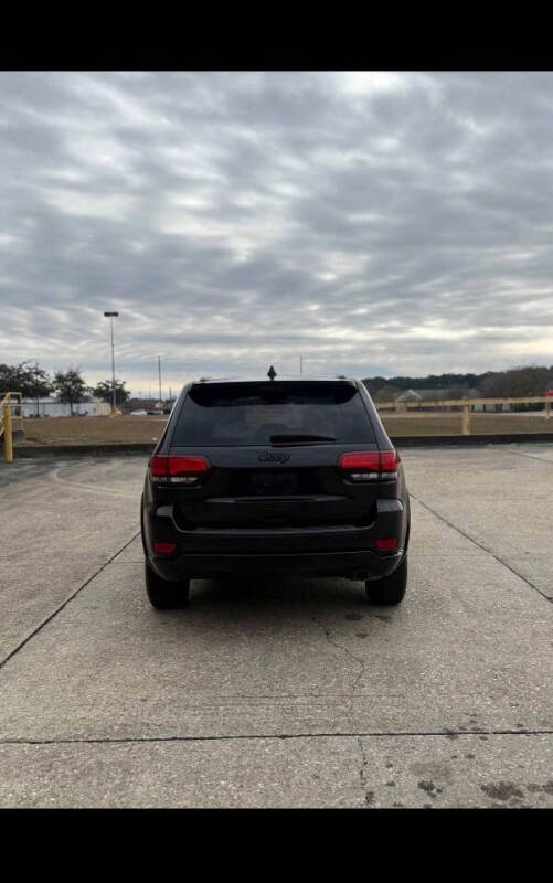 2019 Jeep Grand Cherokee Altitude