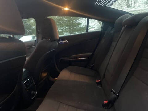 2013 Dodge Charger SE