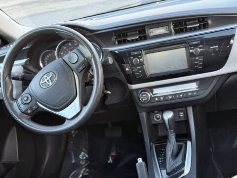2014 Toyota Corolla LE