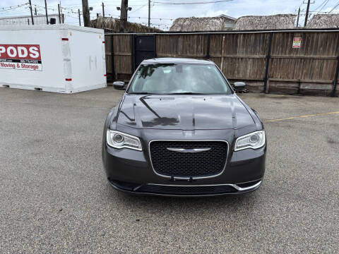 2015 Chrysler 300 Limited