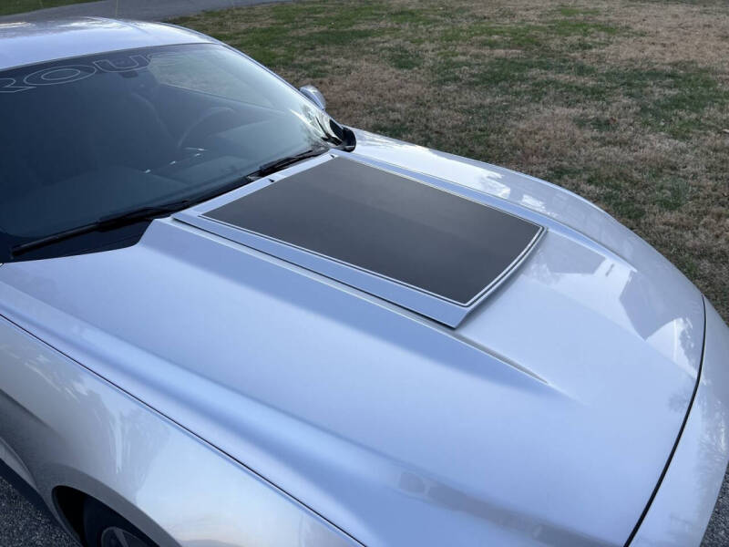 2015 Ford Mustang V6