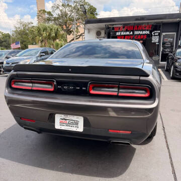 2017 Dodge Challenger SXT