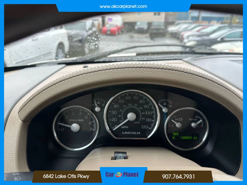 2007 Lincoln Mark LT