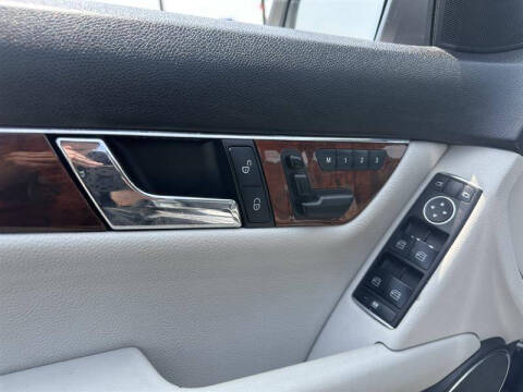 2011 Mercedes-Benz C-Class