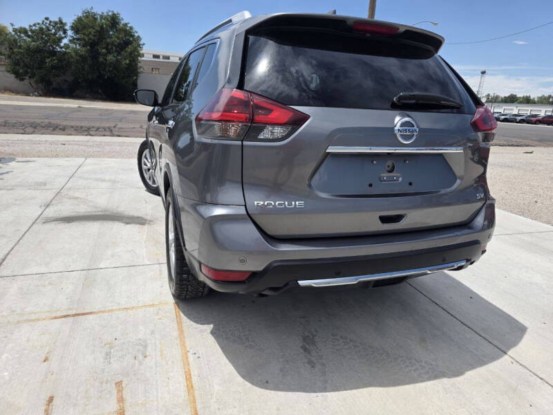 2020 Nissan Rogue SV