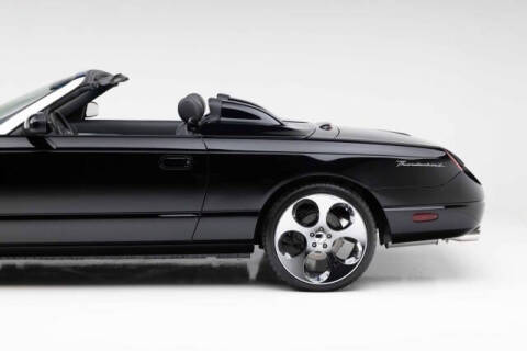 2002 Ford Thunderbird Deluxe