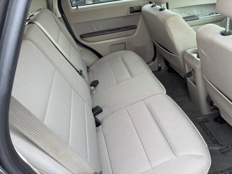 2011 Ford Escape XLT