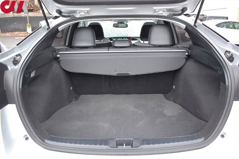 2022 Toyota Prius Limited