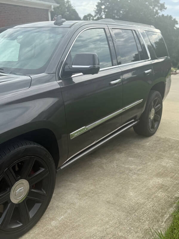 2017 Cadillac Escalade Platinum