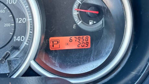 2011 Nissan Versa 1.8 S