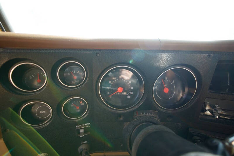 1973 Chevrolet C30 Camper Special