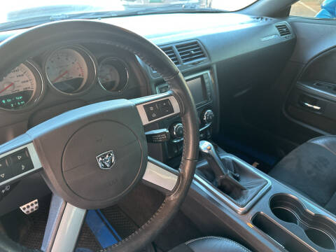2010 Dodge Challenger SRT8