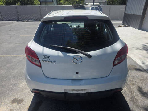 2013 Mazda MAZDA2 Touring