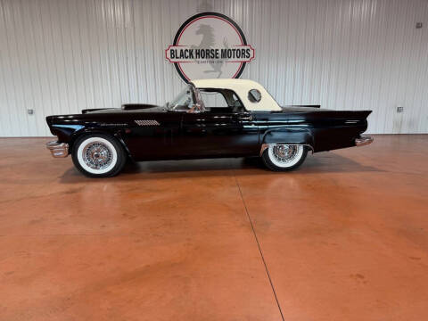 1957 Ford Thunderbird