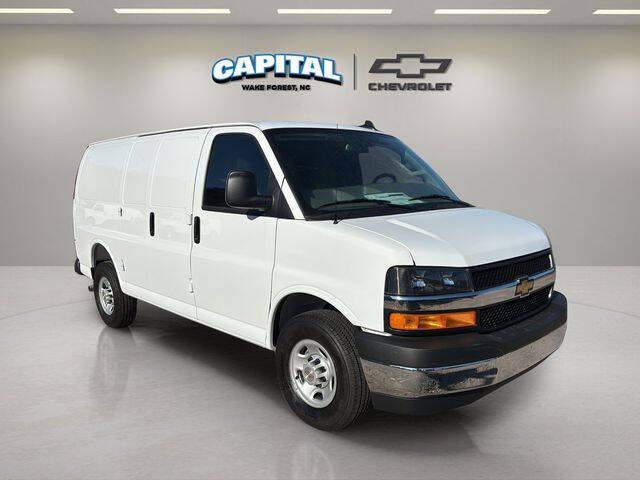 2025 Chevrolet Express 2500