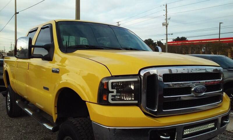 2006 Ford F-250 Super Duty for sale at Pinellas Auto Brokers in Saint Petersburg FL