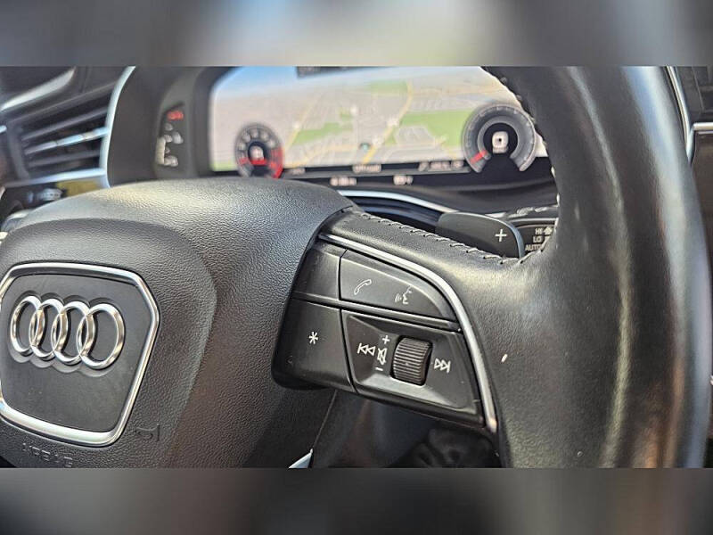 2019 Audi Q8 quattro Premium Plus 55 TFSI