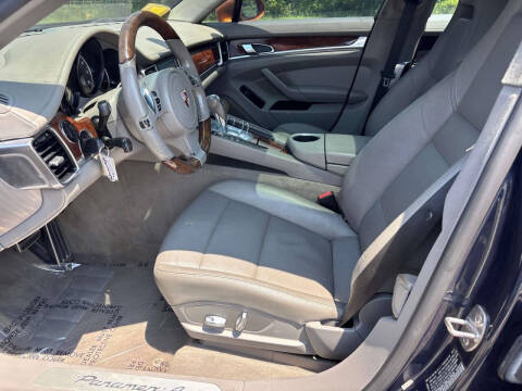 2011 Porsche Panamera