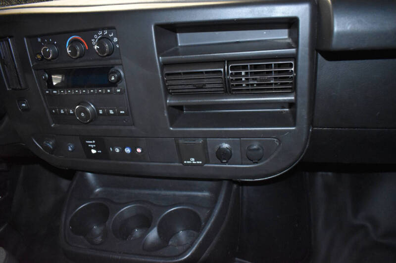 2019 GMC Savana 2500