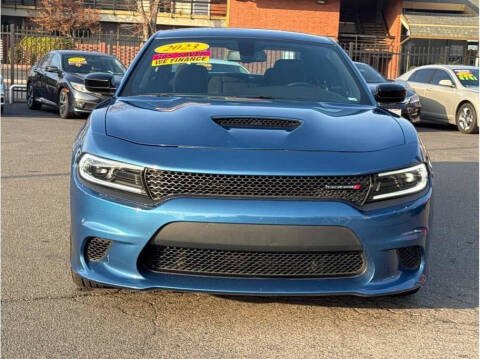 2023 Dodge Charger for sale at Armando Auto Sales in Fresno CA