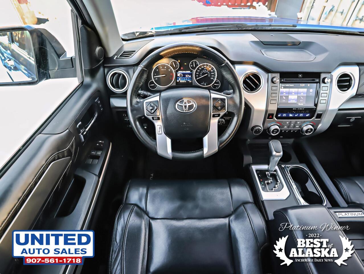 2017 Toyota Tundra Platinum 4x4 4dr CrewMax Cab Pickup SB (5.7L V8) 44