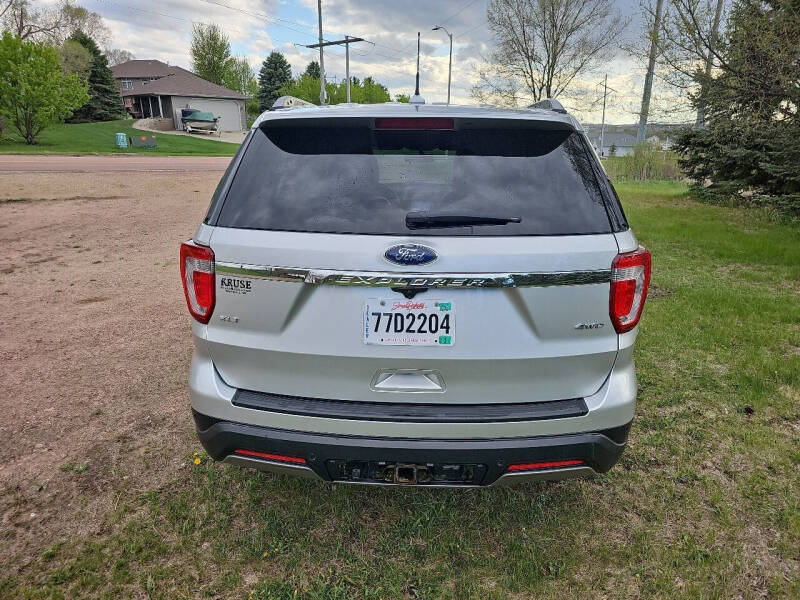 2019 Ford Explorer XLT - Photo 6