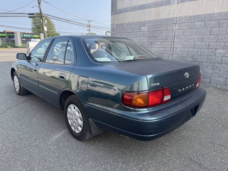 1996 Toyota Camry LE