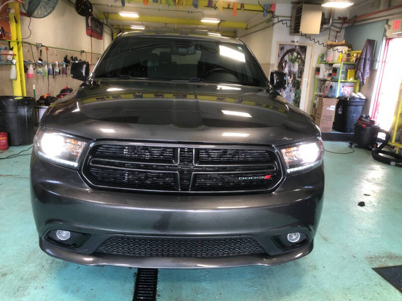 2014 Dodge Durango R/T photo 9