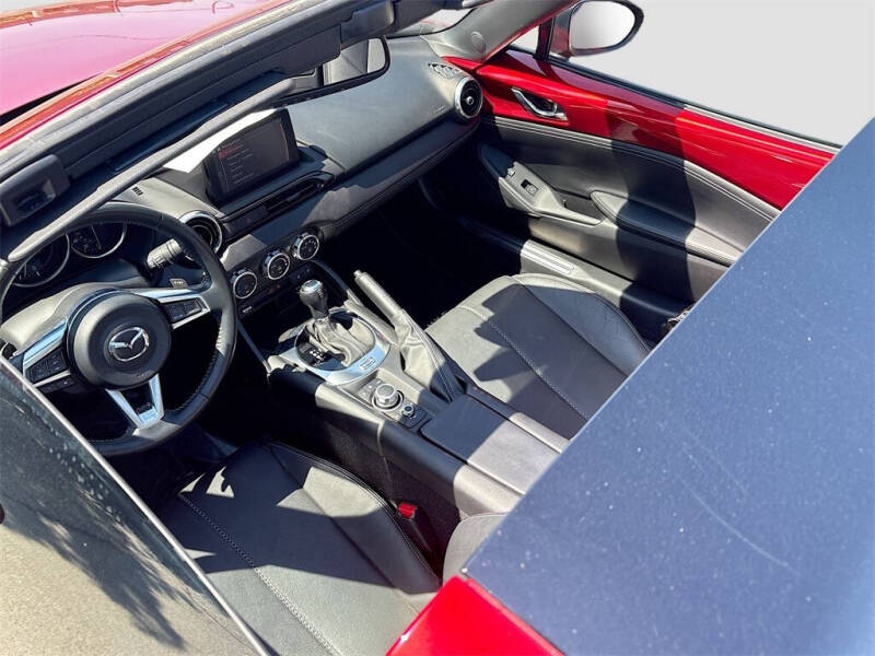 2021 Mazda MX-5 Miata RF Grand Touring