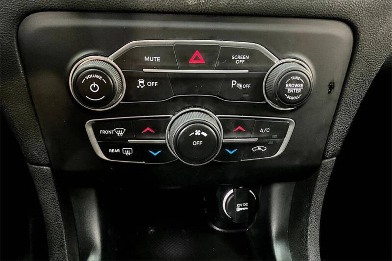 2018 Dodge Charger SXT